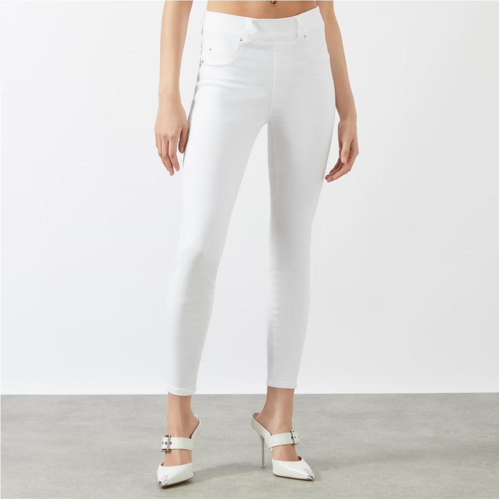 SPANX Women's Skinny Jeans - White